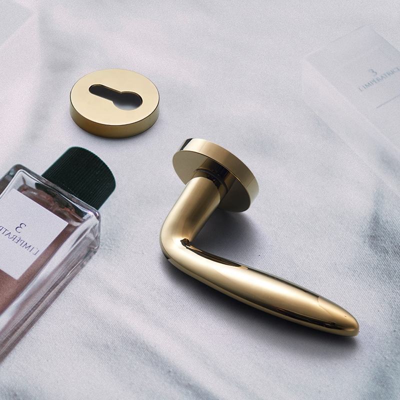 Bathroom Gold Door Handle With Locks Z1042 4 Bathroom Gold Door Handle With Locks Z1042 - Image 4
